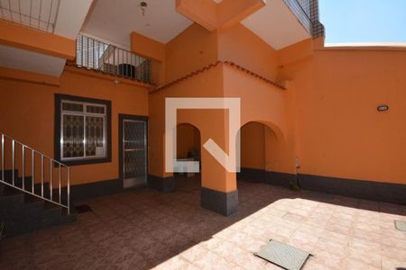 Casa de condomínio à venda com 300m², 5 quartos e 5 vagasCasa Anexa