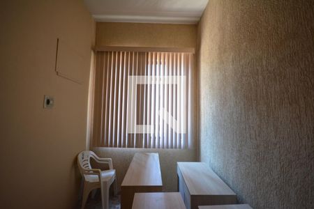Casa de condomínio à venda com 300m², 5 quartos e 5 vagasQuarto 4