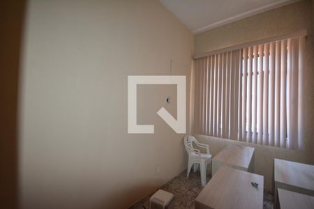 Casa de condomínio à venda com 300m², 5 quartos e 5 vagasQuarto 4