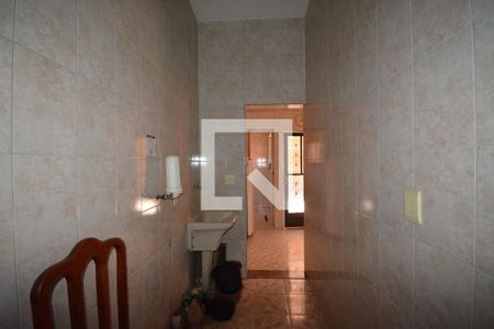 Casa de condomínio à venda com 300m², 5 quartos e 5 vagasÁrea de Serviço