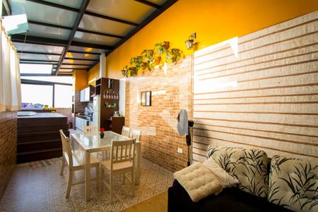 Apartamento à venda com 128m², 2 quartos e 2 vagas Apartamento à venda com 128m², 2 quartos e 2 vagasEspaço gourmet
