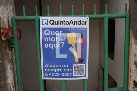 Casa para alugar com 150m², 2 quartos e 10 vagasPlaquinha