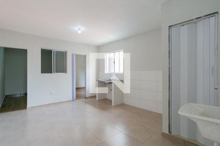 Sala/Cozinha de casa para alugar com 2 quartos, 60m² em Vila Basileia, São Paulo