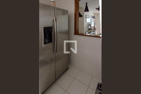 Apartamento à venda com 90m², 3 quartos e 2 vagasCozinha