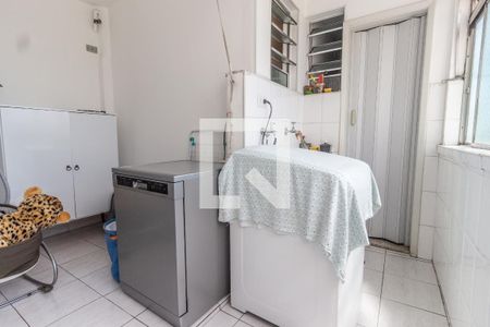 Apartamento à venda com 110m², 3 quartos e 1 vaga Apartamento à venda com 110m², 3 quartos e 1 vagaÁrea de serviço