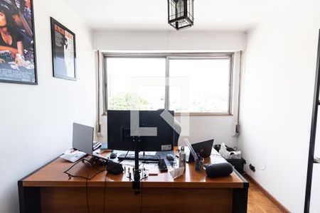 Apartamento à venda com 110m², 3 quartos e 1 vaga Apartamento à venda com 110m², 3 quartos e 1 vagaQuarto 1