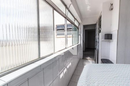 Apartamento à venda com 110m², 3 quartos e 1 vaga Apartamento à venda com 110m², 3 quartos e 1 vagaÁrea de serviço