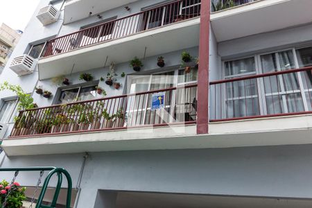 Apartamento à venda com 69m², 2 quartos e 1 vagaFachada do bloco