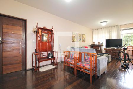 Apartamento à venda com 190m², 4 quartos e 2 vagasSala