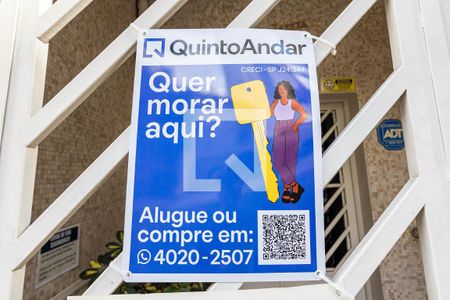 Apartamento à venda com 72m², 2 quartos e sem vagaPlaquinha