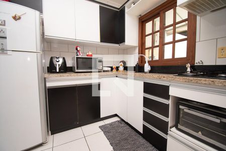 Casa à venda com 144m², 3 quartos e 5 vagas Casa à venda com 144m², 3 quartos e 5 vagascozinha