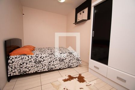 Casa à venda com 144m², 3 quartos e 5 vagas Casa à venda com 144m², 3 quartos e 5 vagasquarto
