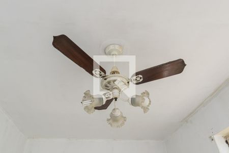 Sala de casa para alugar com 2 quartos, 86m² em Olaria, Rio de Janeiro