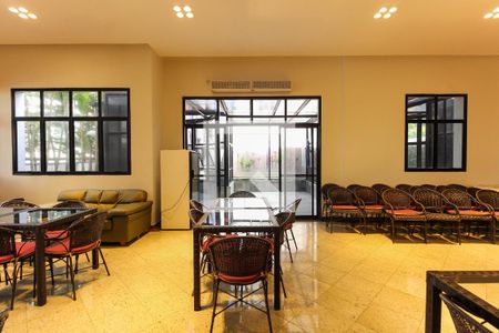 Apartamento à venda com 150m², 3 quartos e 2 vagas Apartamento à venda com 150m², 3 quartos e 2 vagasSalão de festas