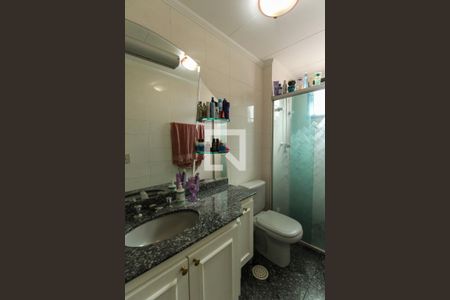 Apartamento à venda com 150m², 3 quartos e 2 vagas Apartamento à venda com 150m², 3 quartos e 2 vagasBanheiro da Suíte 2