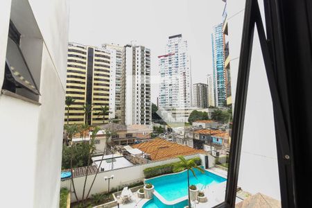 Apartamento à venda com 150m², 3 quartos e 2 vagas Apartamento à venda com 150m², 3 quartos e 2 vagasCozinha