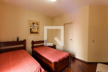 Apartamento à venda com 150m², 3 quartos e 2 vagas Apartamento à venda com 150m², 3 quartos e 2 vagasSuíte 1