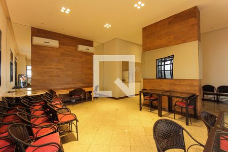 Apartamento à venda com 150m², 3 quartos e 2 vagas Apartamento à venda com 150m², 3 quartos e 2 vagasSalão de festas