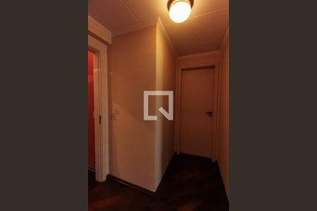 Apartamento à venda com 150m², 3 quartos e 2 vagas Apartamento à venda com 150m², 3 quartos e 2 vagasCorredor