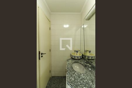 Apartamento à venda com 150m², 3 quartos e 2 vagas Apartamento à venda com 150m², 3 quartos e 2 vagasBanheiro da Suíte 3