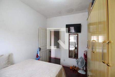 Casa à venda com 224m², 3 quartos e 2 vagasQuarto 2