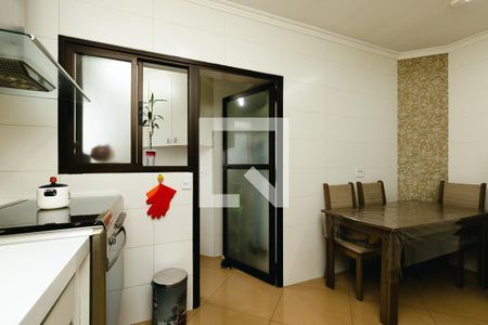 Apartamento para alugar com 107m², 3 quartos e 2 vagasCozinha