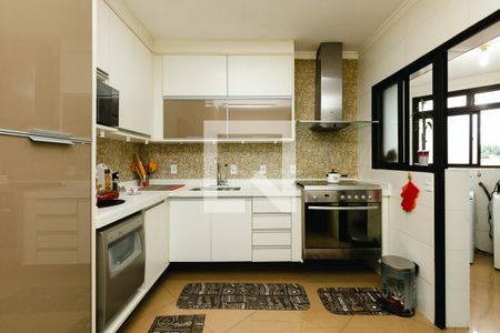 Apartamento para alugar com 107m², 3 quartos e 2 vagasCozinha