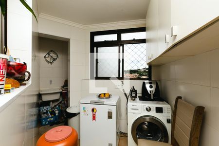 Apartamento para alugar com 107m², 3 quartos e 2 vagasÁrea de Serviço