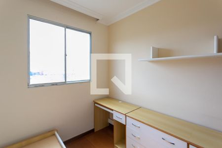 Quarto 2 de apartamento para alugar com 2 quartos, 60m² em Fernão Dias, Belo Horizonte