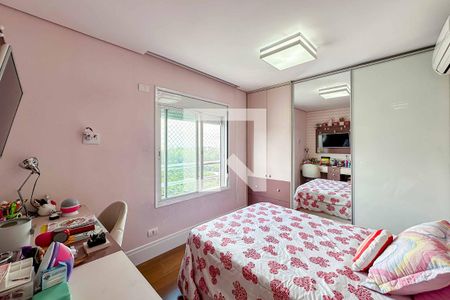 Apartamento à venda com 200m², 3 quartos e 6 vagasSuíte 2