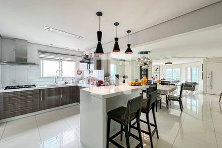 Apartamento à venda com 200m², 3 quartos e 6 vagasCozinha