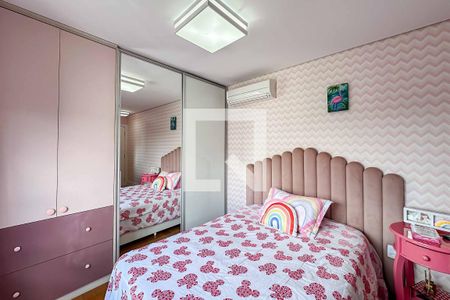 Apartamento à venda com 200m², 3 quartos e 6 vagasSuíte 2