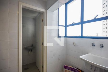 Apartamento para alugar com 75m², 3 quartos e 2 vagas Apartamento para alugar com 75m², 3 quartos e 2 vagasÁrea de serviço