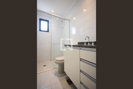 Apartamento para alugar com 75m², 3 quartos e 2 vagas Apartamento para alugar com 75m², 3 quartos e 2 vagasBanheiro