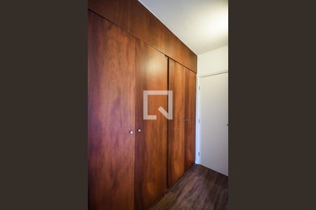 Apartamento para alugar com 75m², 3 quartos e 2 vagas Apartamento para alugar com 75m², 3 quartos e 2 vagasArmário da suíte