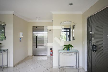 Apartamento para alugar com 75m², 3 quartos e 2 vagas Apartamento para alugar com 75m², 3 quartos e 2 vagasHall social