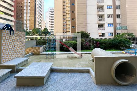 Apartamento à venda com 82m², 2 quartos e 1 vaga Apartamento à venda com 82m², 2 quartos e 1 vagaPlayground