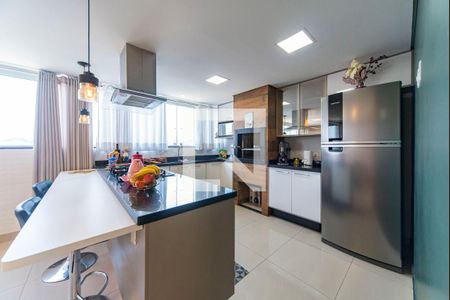 Apartamento à venda com 112m², 2 quartos e 1 vaga Apartamento à venda com 112m², 2 quartos e 1 vagaCozinha