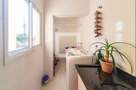 Apartamento à venda com 112m², 2 quartos e 1 vaga Apartamento à venda com 112m², 2 quartos e 1 vagaÁrea de Serviço