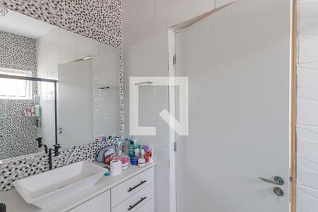 Casa à venda com 200m², 3 quartos e 2 vagas Casa à venda com 200m², 3 quartos e 2 vagasBanheiro da Suíte 3