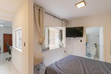 Casa à venda com 200m², 3 quartos e 2 vagas Casa à venda com 200m², 3 quartos e 2 vagasSuíte 3