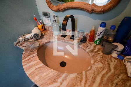 Apartamento à venda com 200m², 4 quartos e 1 vaga Apartamento à venda com 200m², 4 quartos e 1 vagaBanheiro da Suíte