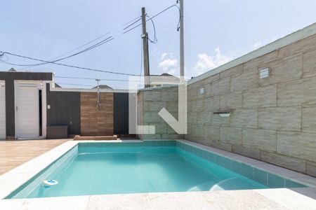 Casa de condomínio à venda com 330m², 4 quartos e 3 vagasÁrea externa  - Piscina