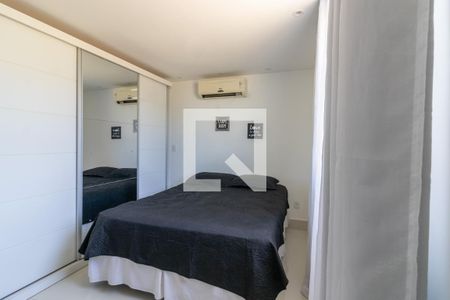 Casa de condomínio à venda com 330m², 4 quartos e 3 vagasSuíte 3