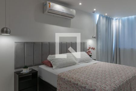 Casa de condomínio à venda com 330m², 4 quartos e 3 vagasSuíte 1