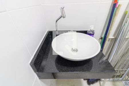 Casa de condomínio à venda com 330m², 4 quartos e 3 vagasÁrea de Serviço - Banheiro