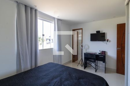 Casa de condomínio à venda com 330m², 4 quartos e 3 vagasSuíte 3