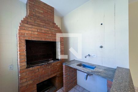 Casa à venda com 267m², 4 quartos e 3 vagas Casa à venda com 267m², 4 quartos e 3 vagasSalão de Festas