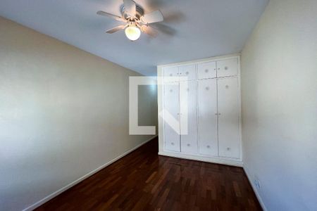 Casa à venda com 267m², 4 quartos e 3 vagas Casa à venda com 267m², 4 quartos e 3 vagasSuíte 2