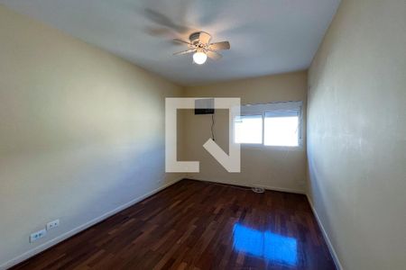 Casa à venda com 267m², 4 quartos e 3 vagas Casa à venda com 267m², 4 quartos e 3 vagasSuíte 2